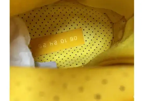 Air 1 Yellow of God AR4237-700  Fear Nike 0630